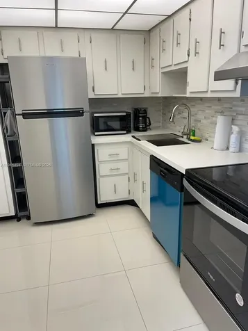 20335 W Country Club Drive Aventura FL 33180