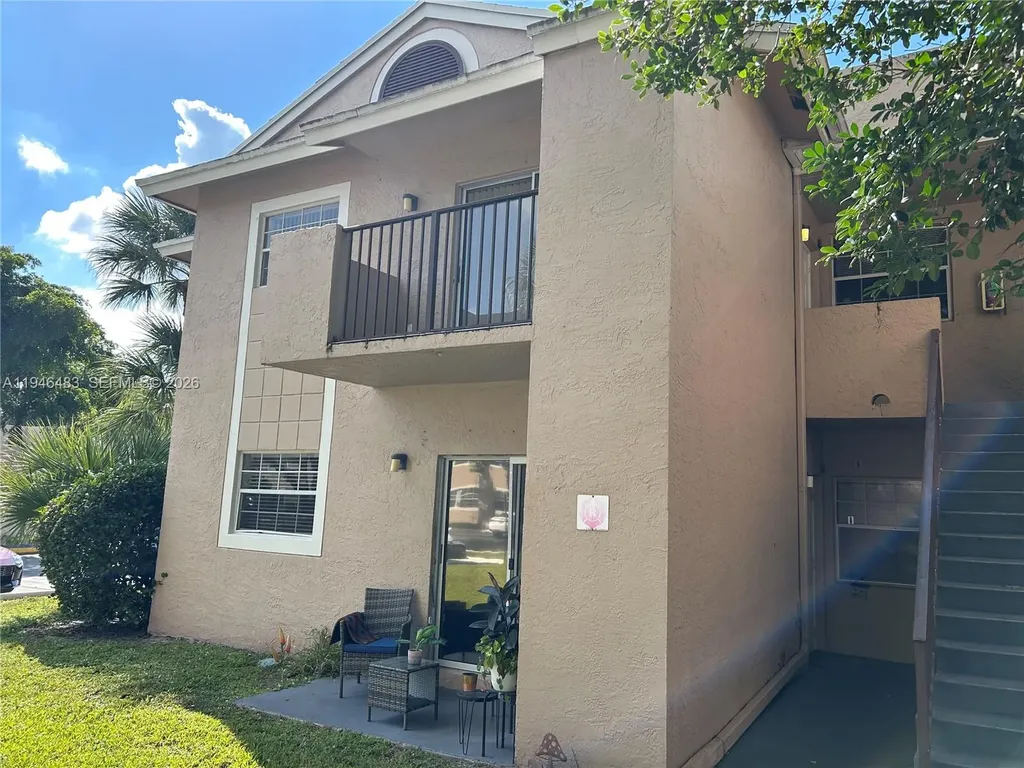 1791 NW 96th Terrace Pembroke Pines FL 33024
