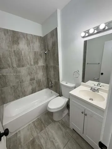 1791 NW 96th Terrace Pembroke Pines FL 33024
