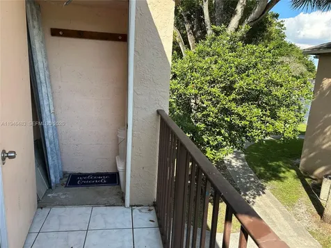 1791 NW 96th Terrace Pembroke Pines FL 33024