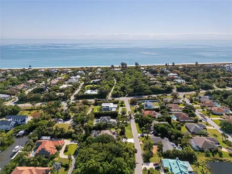 2170 Seminole Shores Lane Vero Beach FL 32963