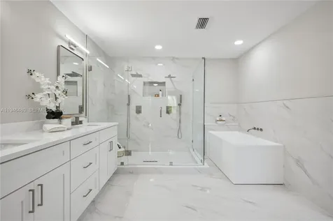 2170 Seminole Shores Lane Vero Beach FL 32963