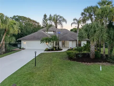 2170 Seminole Shores Lane Vero Beach FL 32963