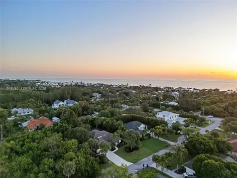2170 Seminole Shores Lane Vero Beach FL 32963