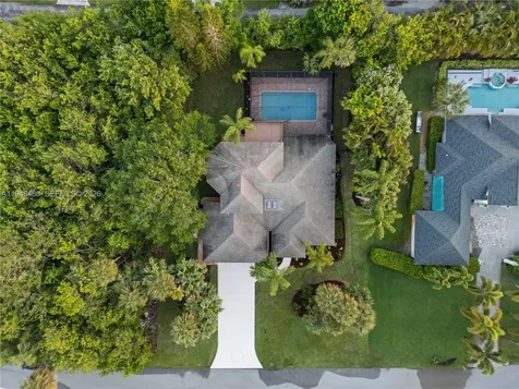 2170 Seminole Shores Lane Vero Beach FL 32963