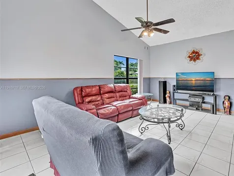 9401 NW 14th Court Pembroke Pines FL 33024