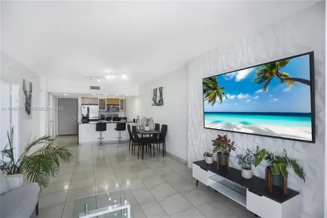 1750 N Bayshore Drive Miami FL 33132