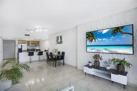 1750 N Bayshore Drive Miami FL 33132