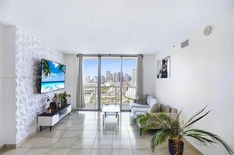 1750 N Bayshore Drive Miami FL 33132