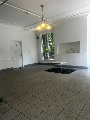 820 Euclid Avenue Miami Beach FL 33139