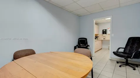 7957 NW 54th Street Doral FL 33166