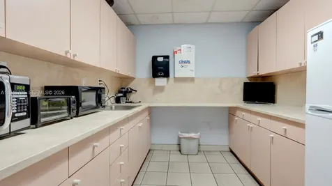 7957 NW 54th Street Doral FL 33166