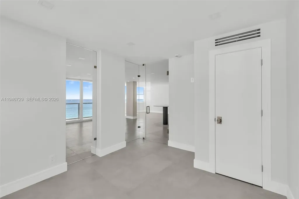209 N Fort Lauderdale Beach Boulevard Fort Lauderdale FL 33304