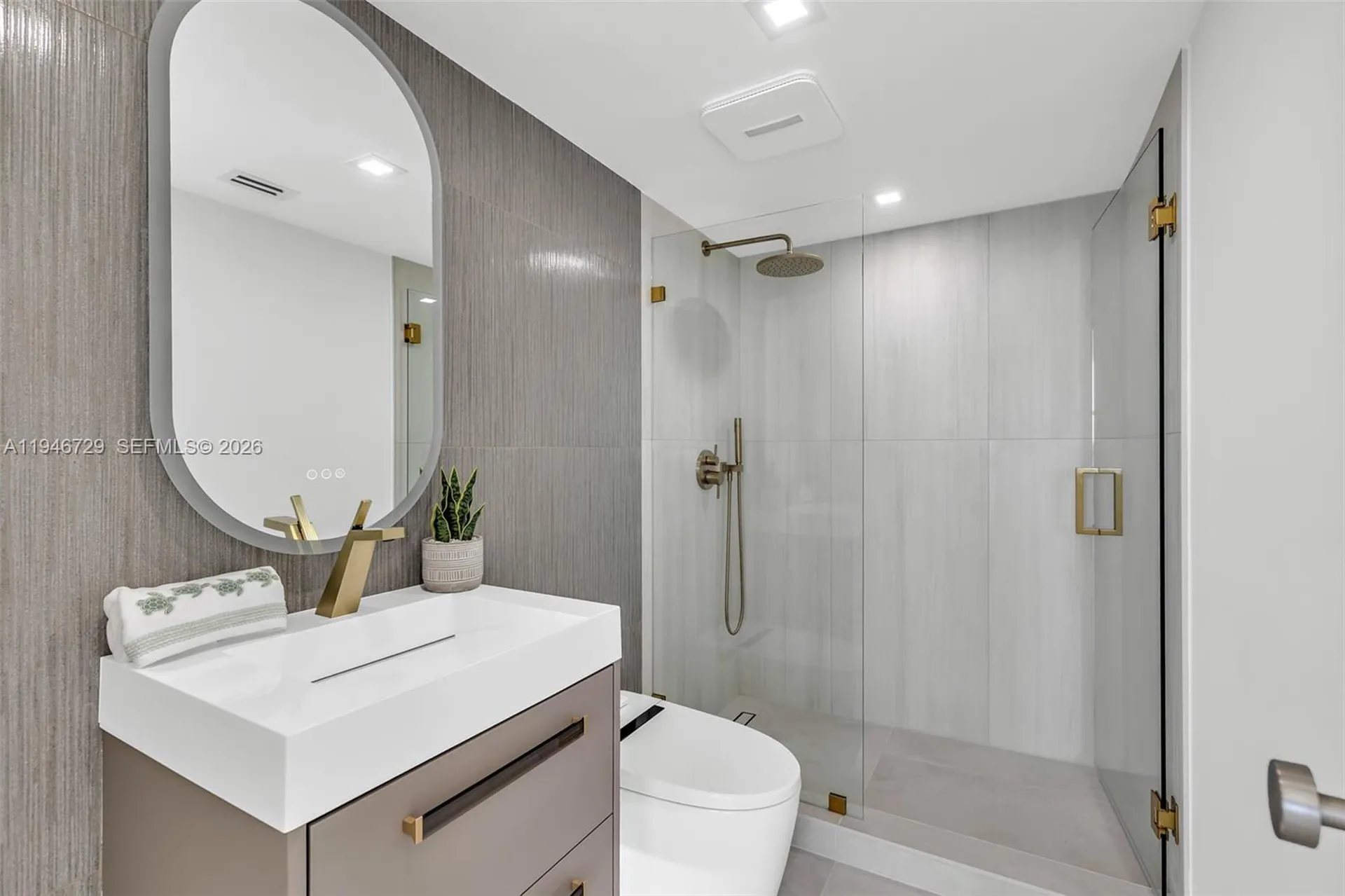 209 N Fort Lauderdale Beach Boulevard Fort Lauderdale FL 33304