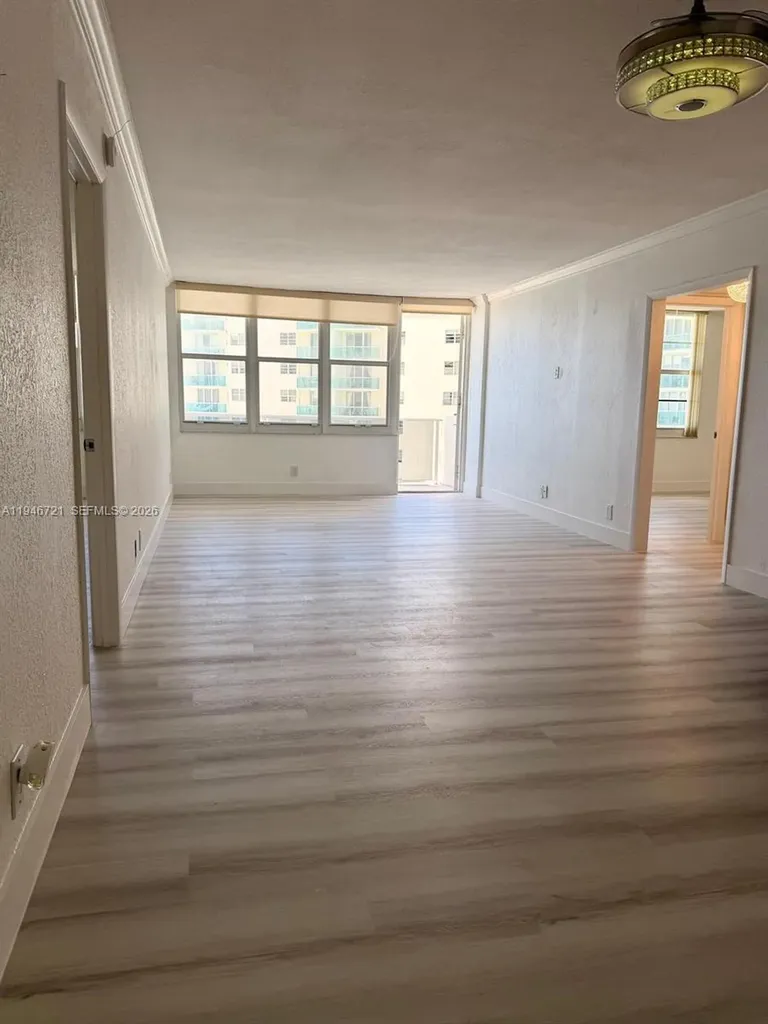 3725 S Ocean Drive Hollywood FL 33019