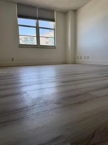 3725 S Ocean Drive Hollywood FL 33019