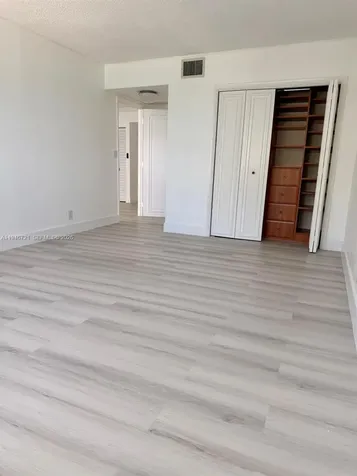 3725 S Ocean Drive Hollywood FL 33019