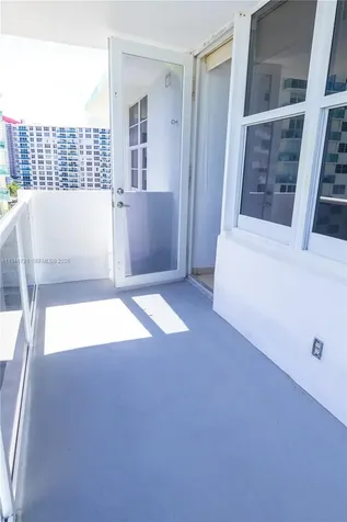 3725 S Ocean Drive Hollywood FL 33019