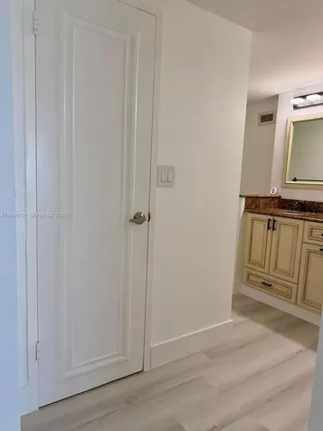 3725 S Ocean Drive Hollywood FL 33019