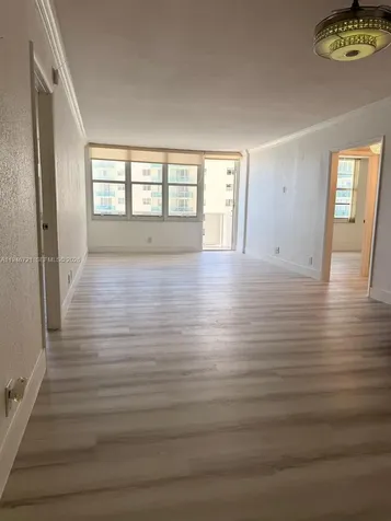 3725 S Ocean Drive Hollywood FL 33019