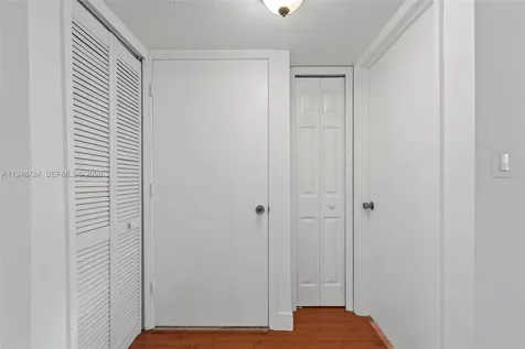 945 NE 34th Avenue Homestead FL 33033
