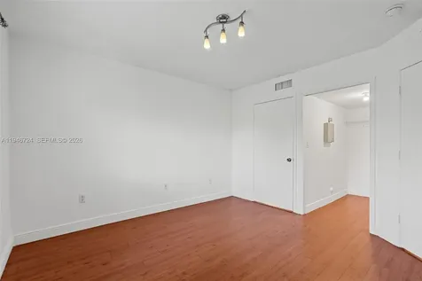 945 NE 34th Avenue Homestead FL 33033