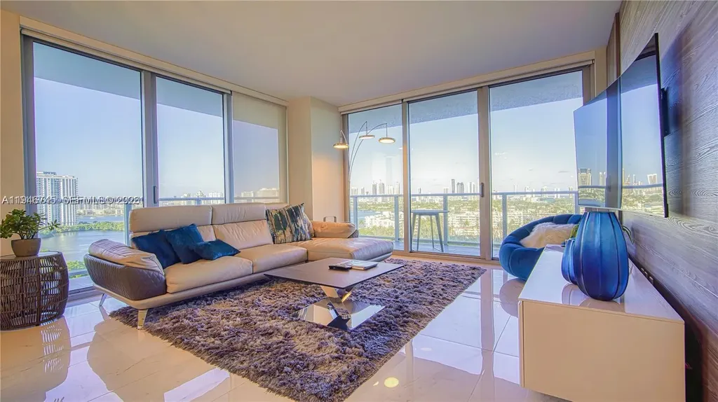 16385 Biscayne Boulevard North Miami Beach FL 33160