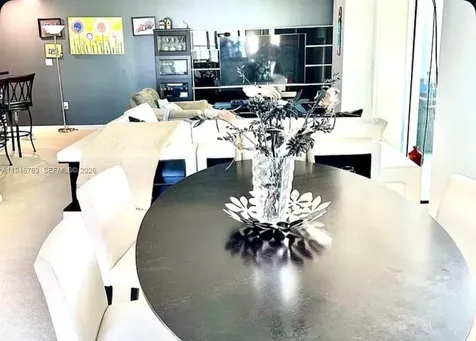 253 NE 2nd Street Miami FL 33132