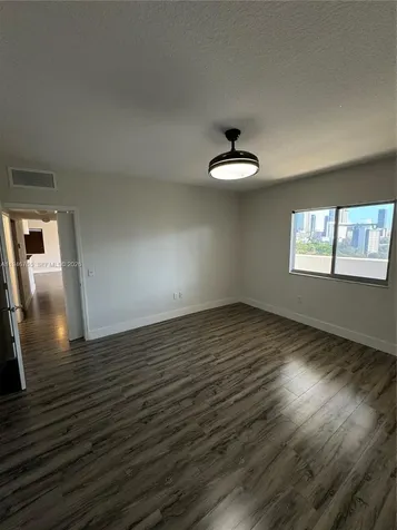 36 NW 6th Avenue Miami FL 33128