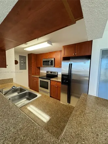 36 NW 6th Avenue Miami FL 33128