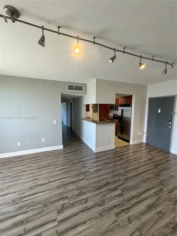 36 NW 6th Avenue Miami FL 33128