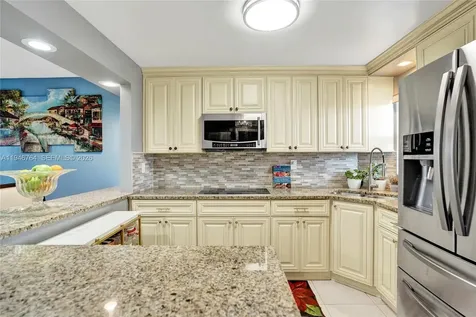 8900 Washington Boulevard Pembroke Pines FL 33025