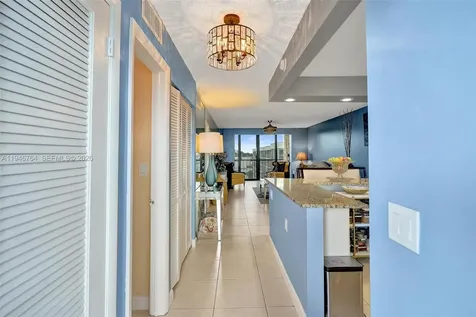 8900 Washington Boulevard Pembroke Pines FL 33025