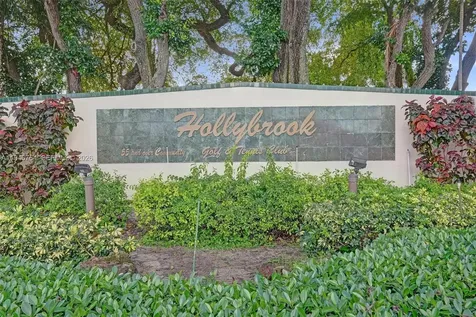 8900 Washington Boulevard Pembroke Pines FL 33025