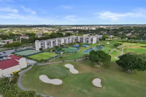 8900 Washington Boulevard Pembroke Pines FL 33025