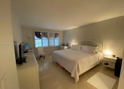 155 Ocean Lane Drive Key Biscayne FL 33149