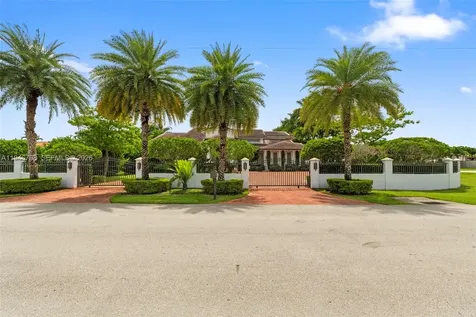 185 SW 130th Avenue Miami FL 33184