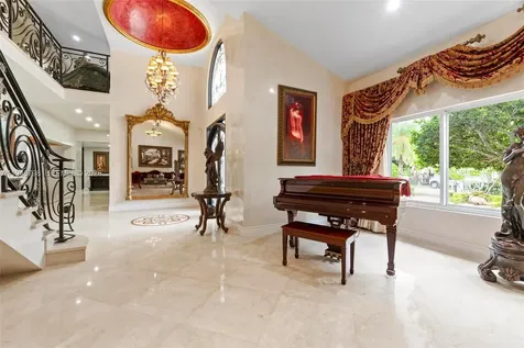 185 SW 130th Avenue Miami FL 33184