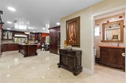 185 SW 130th Avenue Miami FL 33184