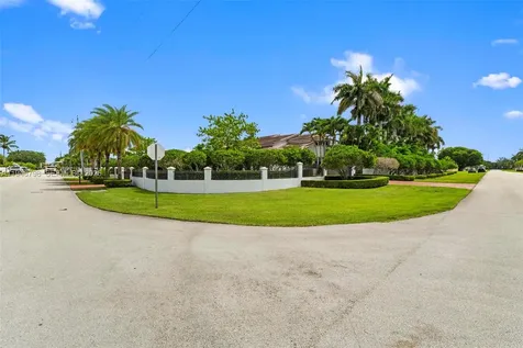 185 SW 130th Avenue Miami FL 33184