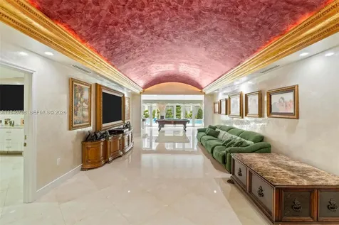 185 SW 130th Avenue Miami FL 33184