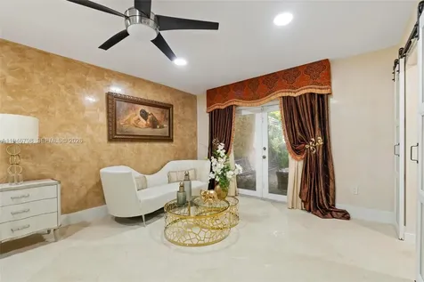 185 SW 130th Avenue Miami FL 33184