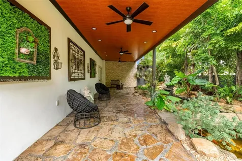 185 SW 130th Avenue Miami FL 33184