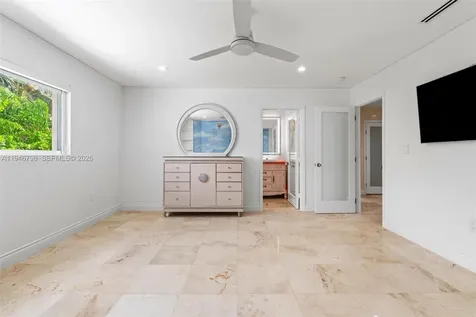 185 SW 130th Avenue Miami FL 33184