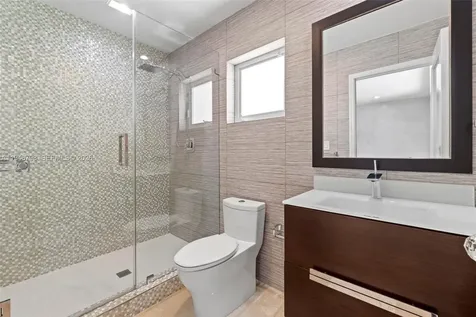 185 SW 130th Avenue Miami FL 33184