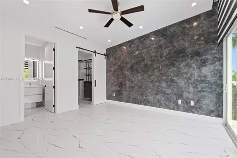 185 SW 130th Avenue Miami FL 33184