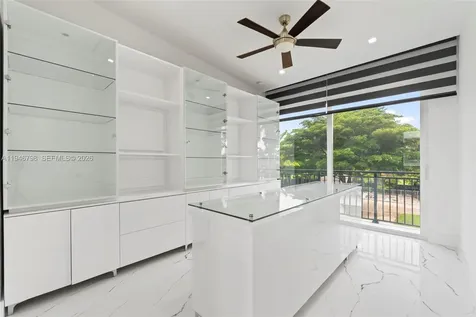 185 SW 130th Avenue Miami FL 33184