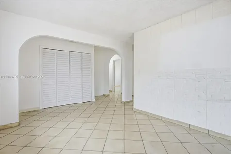 836 W 37th Street Hialeah FL 33012