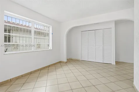 836 W 37th Street Hialeah FL 33012