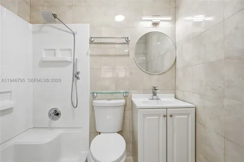 836 W 37th Street Hialeah FL 33012